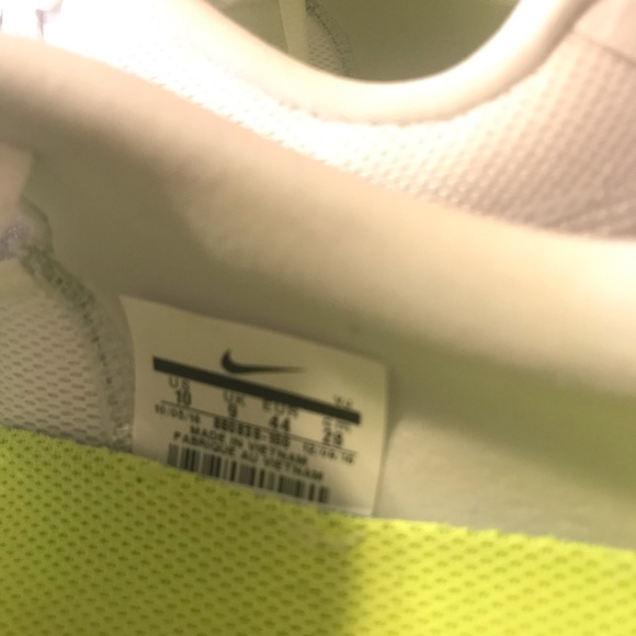 Nike Free Run Shoes - Picture 4 of 4